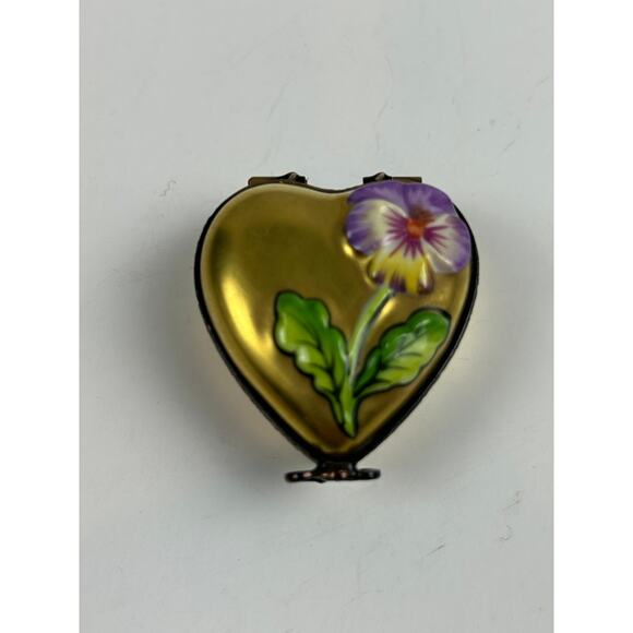 Rochard Limoges France Heart Trinket Box Hand Painted Pansy Gold Porcelain - Picture 1 of 12
